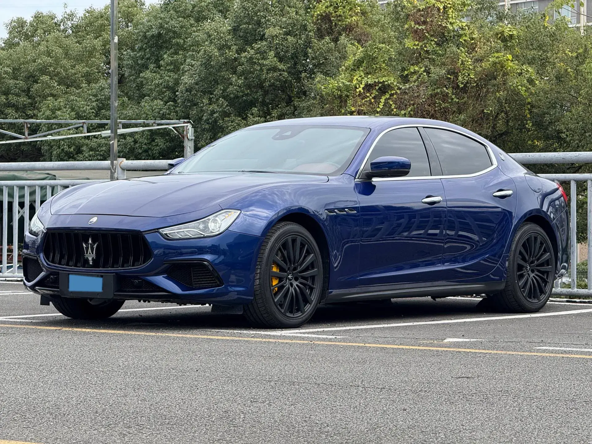 2019 MASERATI GHIBLI view 1