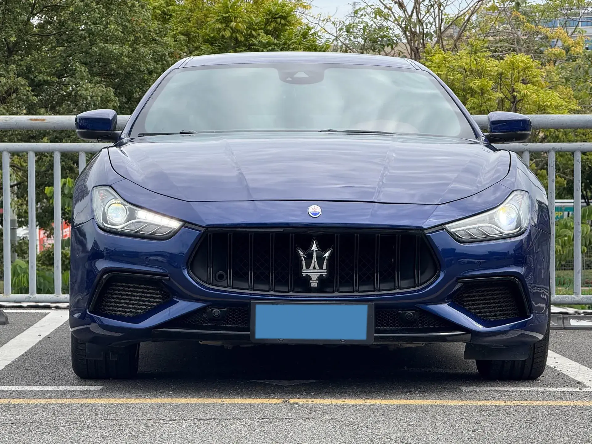 2019 MASERATI GHIBLI thumbnail 2