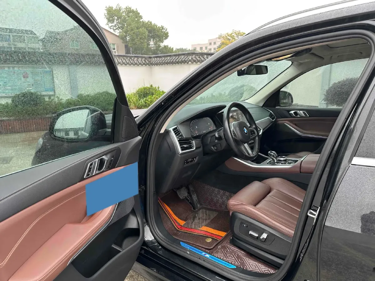 2021 BMW X5 2.0T 265HP L4 8AT,autocango,china used car exporter,china ev exporter,chinese used car exporter,chinese used ev exporter