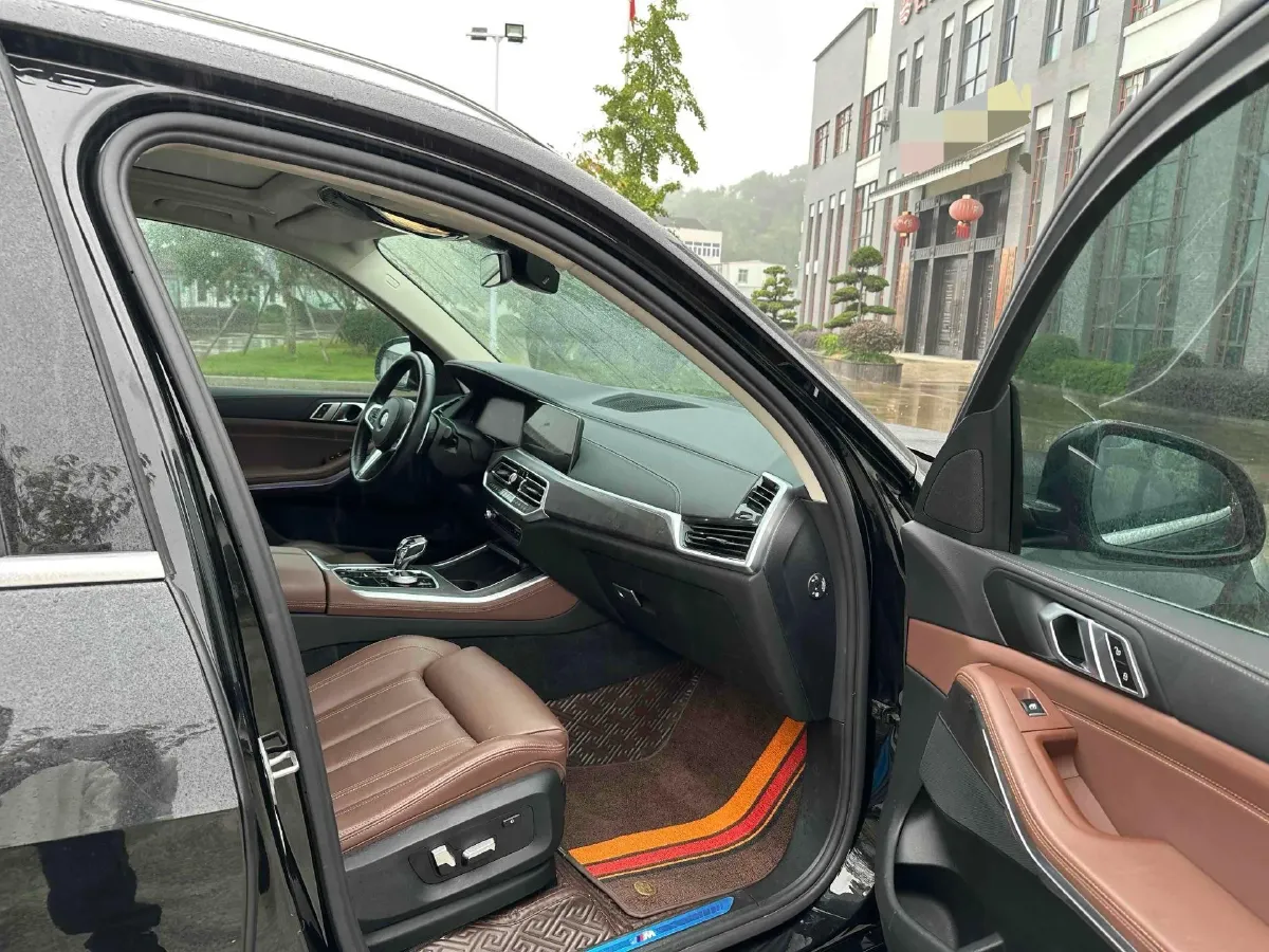 2021 BMW X5 2.0T 265HP L4 8AT,autocango,china used car exporter,china ev exporter,chinese used car exporter,chinese used ev exporter