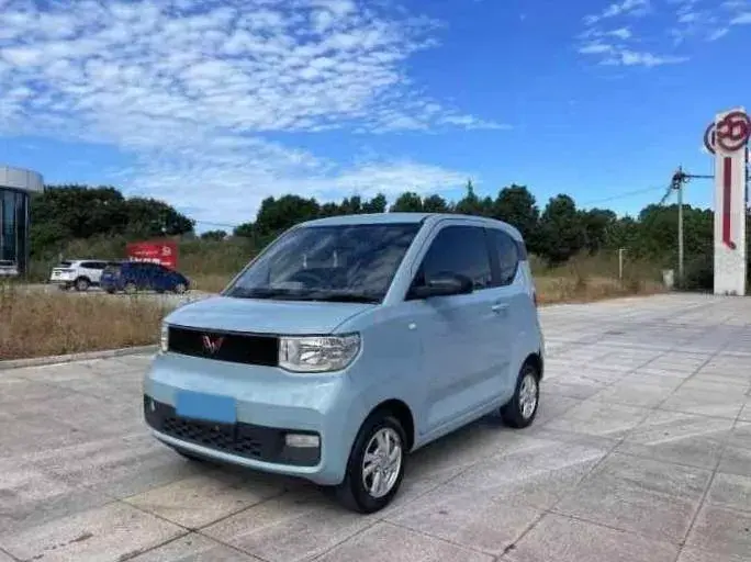 2020 WULING HONGGUANG view 1