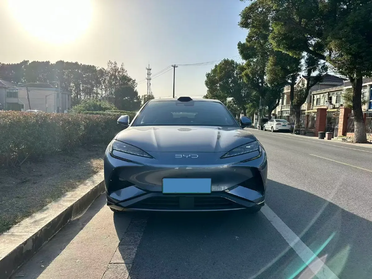 2025 BYD Sea Lion 07 BEV 80.64KWH,autocango,china used car exporter,china ev exporter,chinese used car exporter,chinese used ev exporter