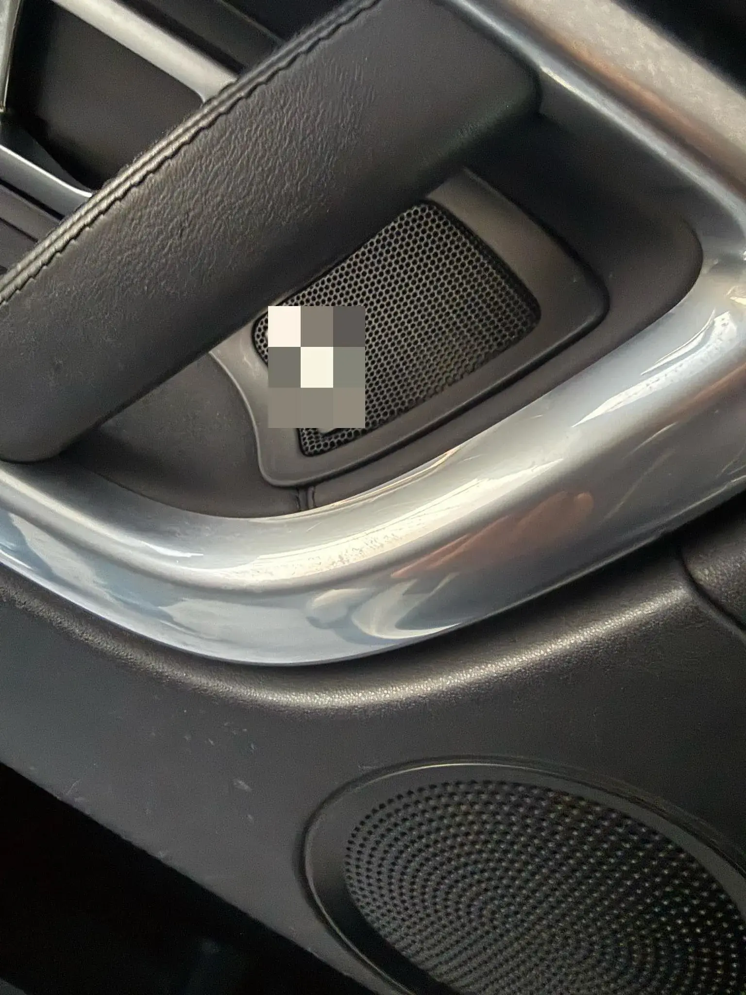 2018 LAND ROVER thumbnail 4