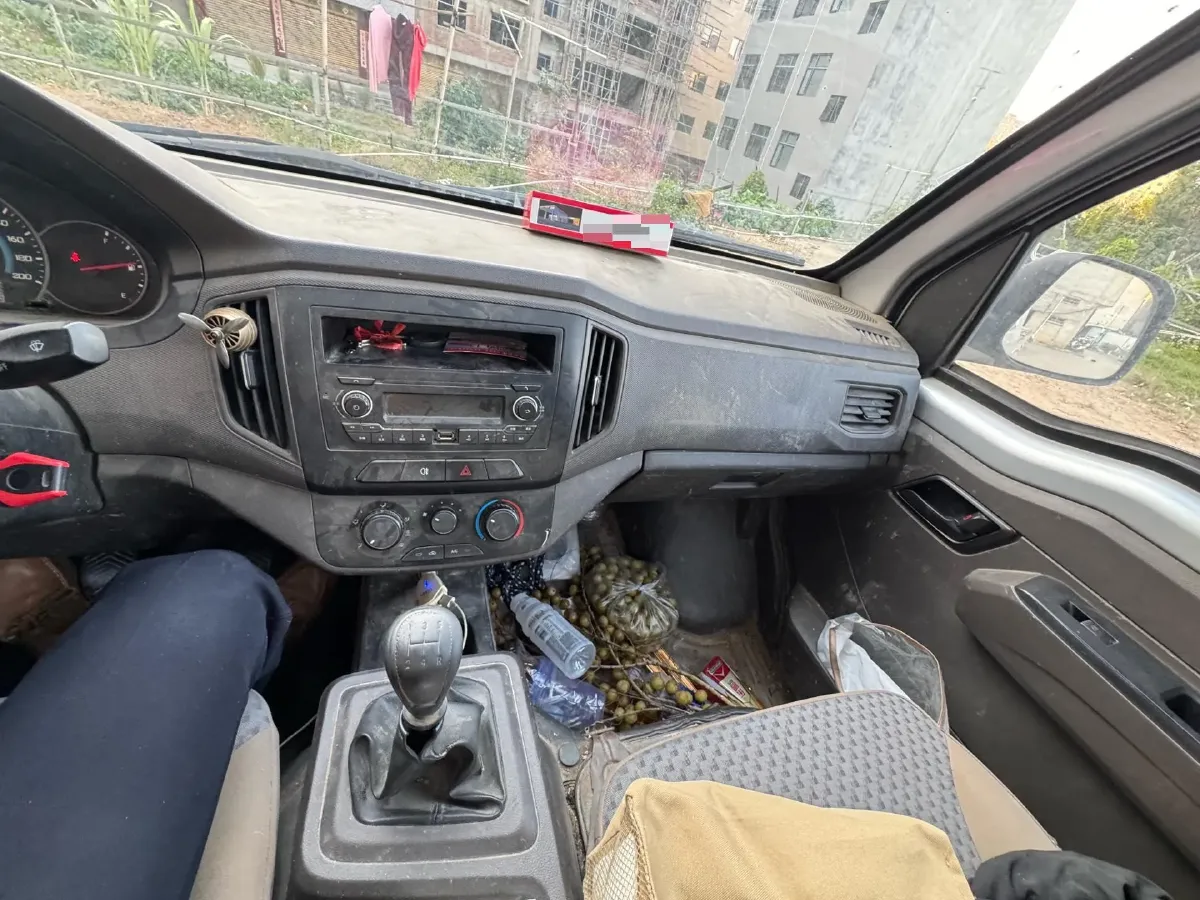 2019 WuLing RongGuang New Truck 1.5L 107HP L4 5MT,autocango,china used car exporter,china ev exporter,chinese used car exporter,chinese used ev exporter