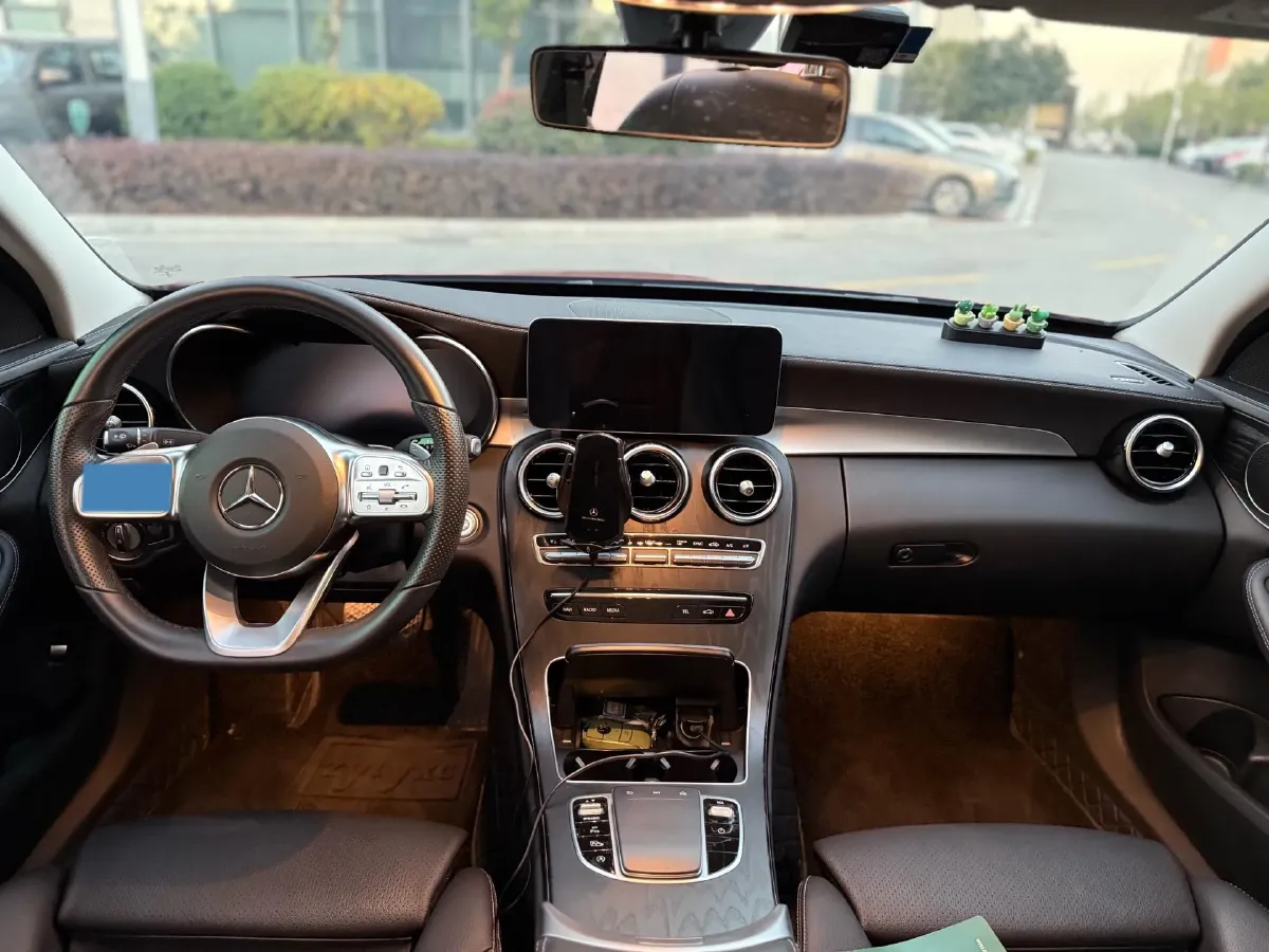 2021 Mercedes-Benz C Class 1.5T 156HP L4 9AT,autocango,china used car exporter,china ev exporter,chinese used car exporter,chinese used ev exporter