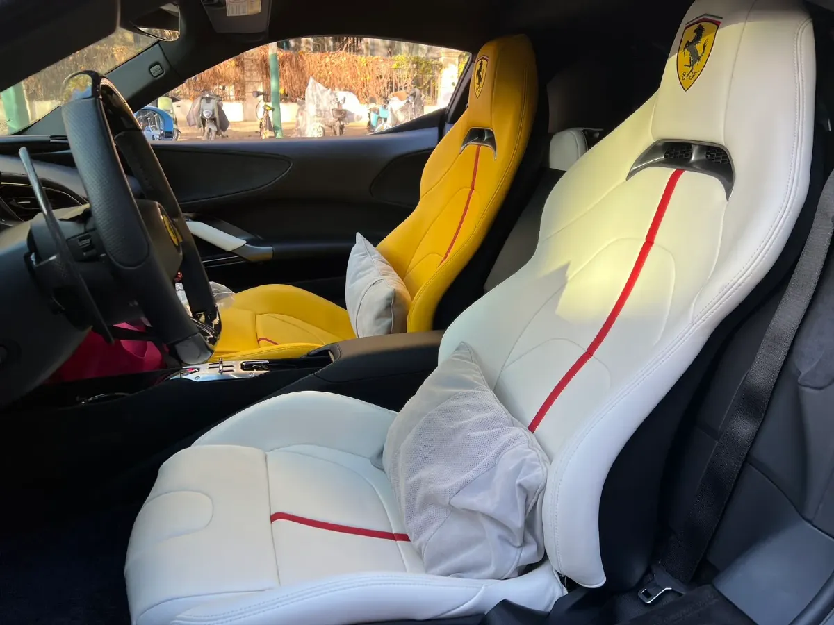 2020 Ferrari SF90 3.9T 781HP V8 8DCT PHEV 7.9KWH,autocango,china used car exporter,china ev exporter,chinese used car exporter,chinese used ev exporter