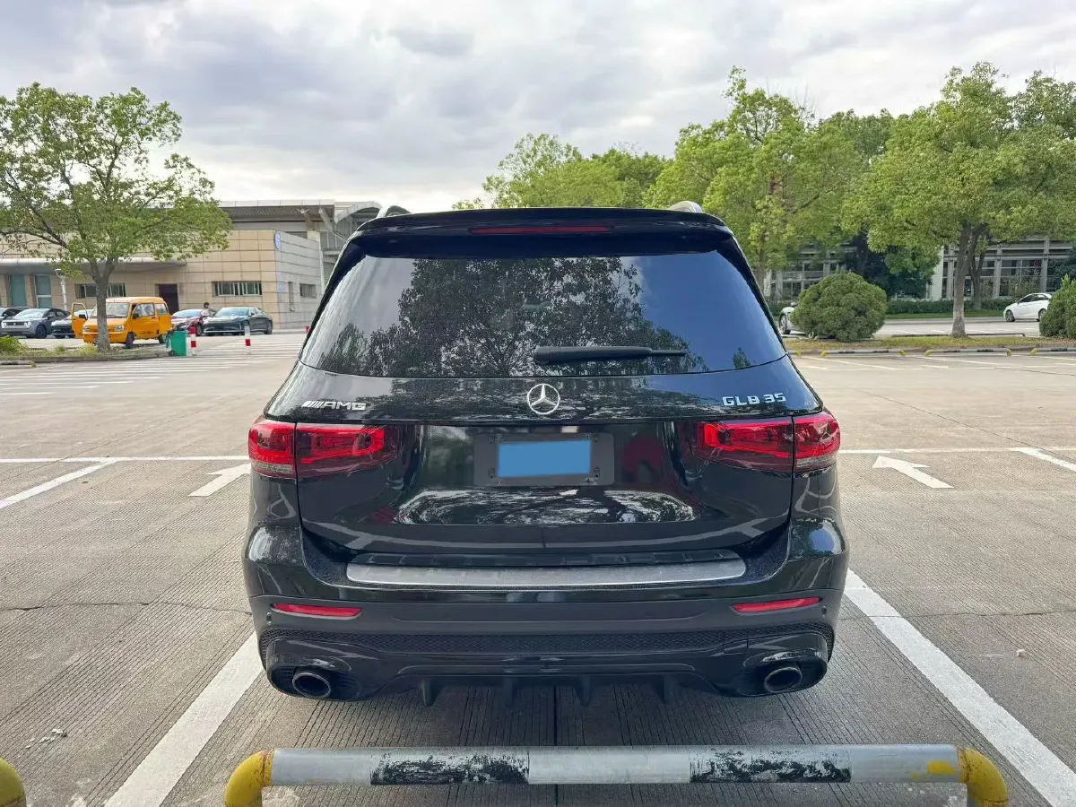 2021 Mercedes-Benz GLB AMG 2.0T 306HP L4 8DCT,autocango,china used car exporter,china ev exporter,chinese used car exporter,chinese used ev exporter