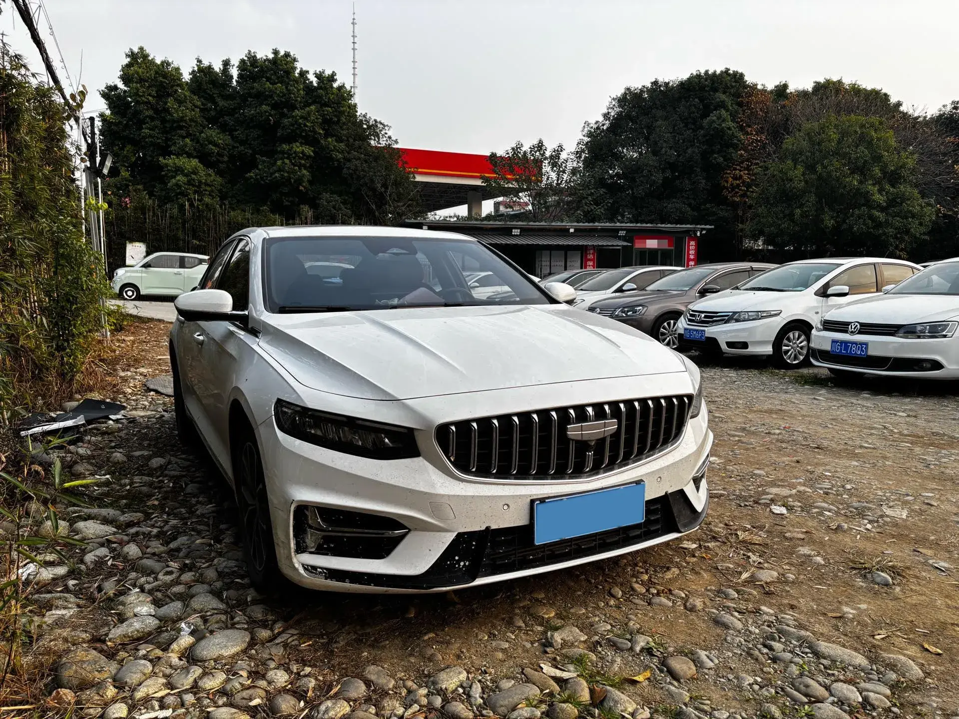 2025 GEELY PREFACE thumbnail 3