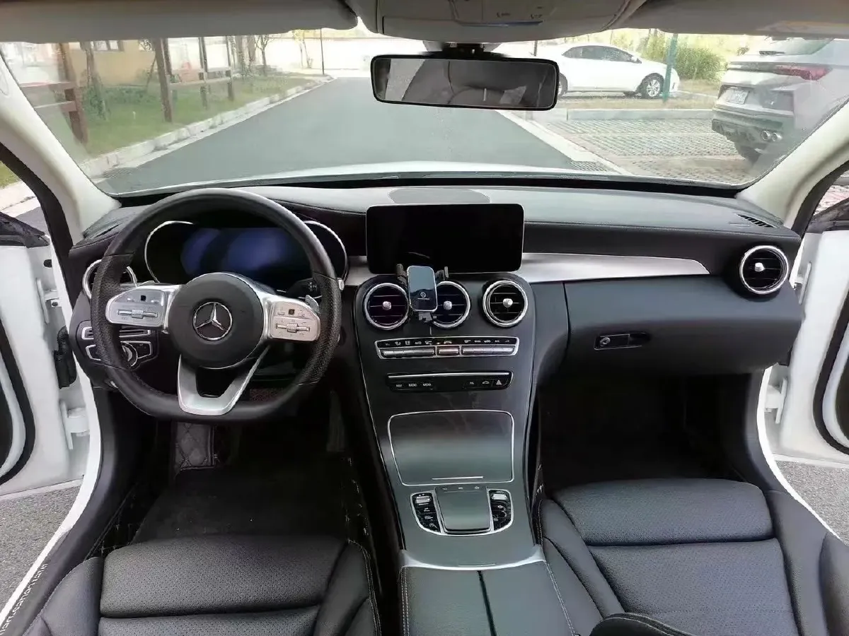 2021 Mercedes-Benz C Class 1.5T 184HP L4 9AT,autocango,china used car exporter,china ev exporter,chinese used car exporter,chinese used ev exporter