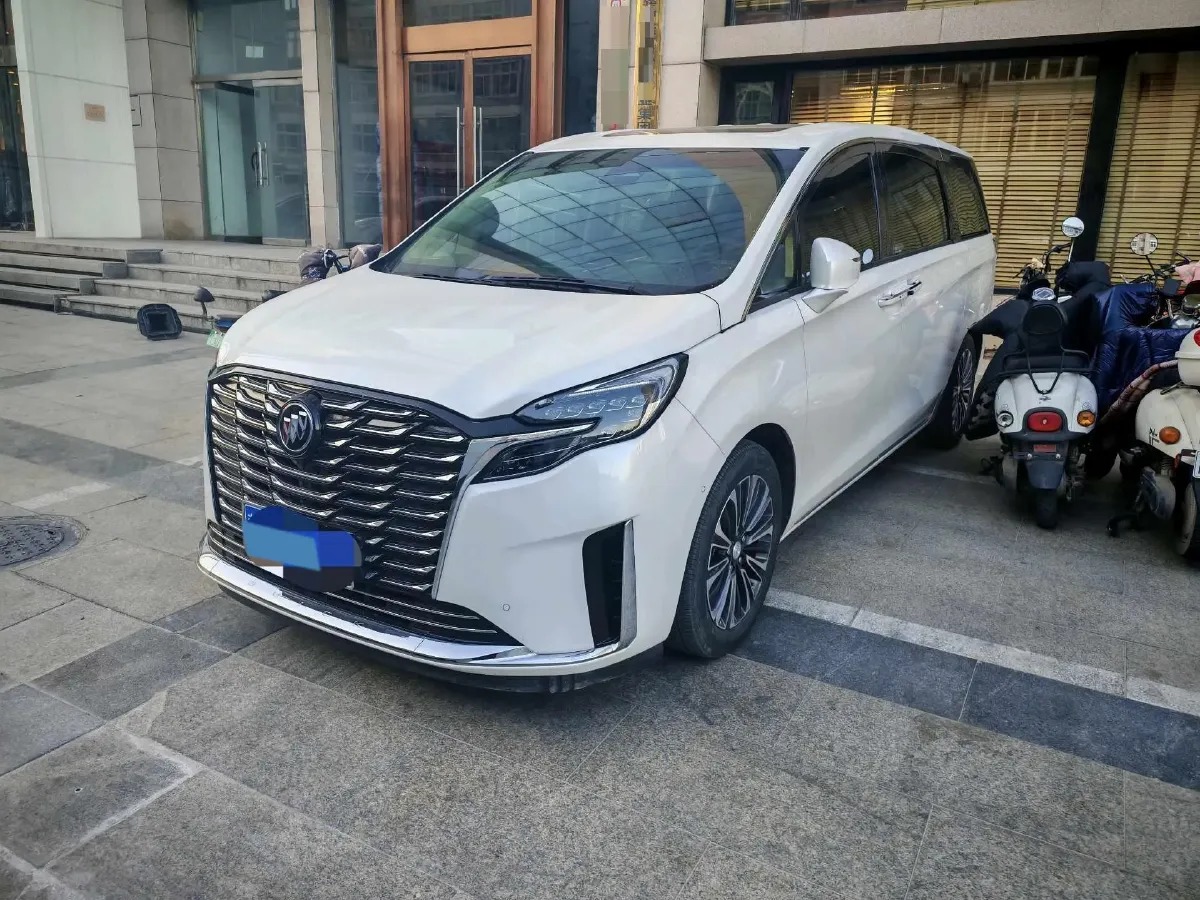 2023 Buick GL8 2.0T 237HP L4 9AT,autocango,china used car exporter,china ev exporter,chinese used car exporter,chinese used ev exporter