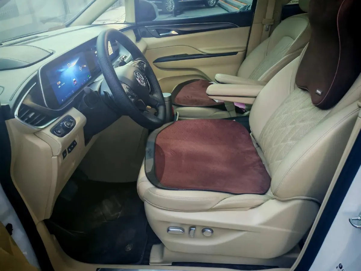 2023 Buick GL8 2.0T 237HP L4 9AT,autocango,china used car exporter,china ev exporter,chinese used car exporter,chinese used ev exporter