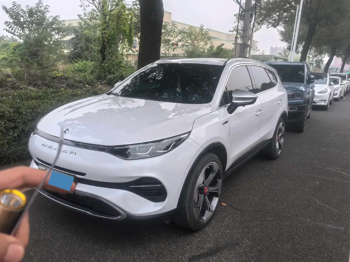 2020 Denza X 2.0T 192HP L4 6DCT PHEV 24KWH