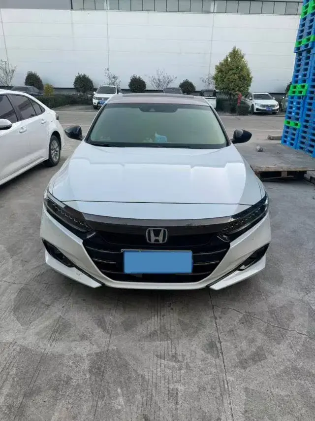 2022 HONDA ACCORD thumbnail 2
