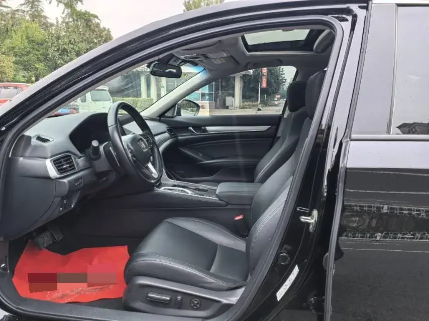 2022 HONDA ACCORD thumbnail 4