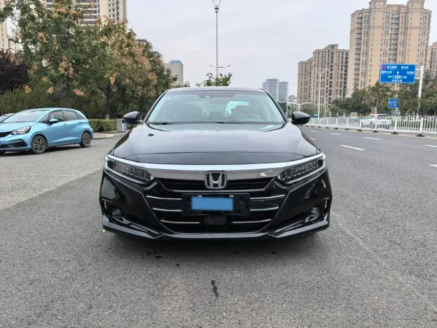 2022 HONDA ACCORD thumbnail 2