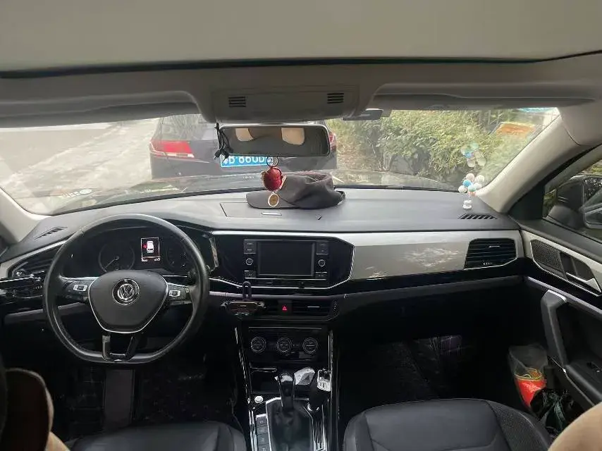 2019 VOLKSWAGEN TAYRON thumbnail 4