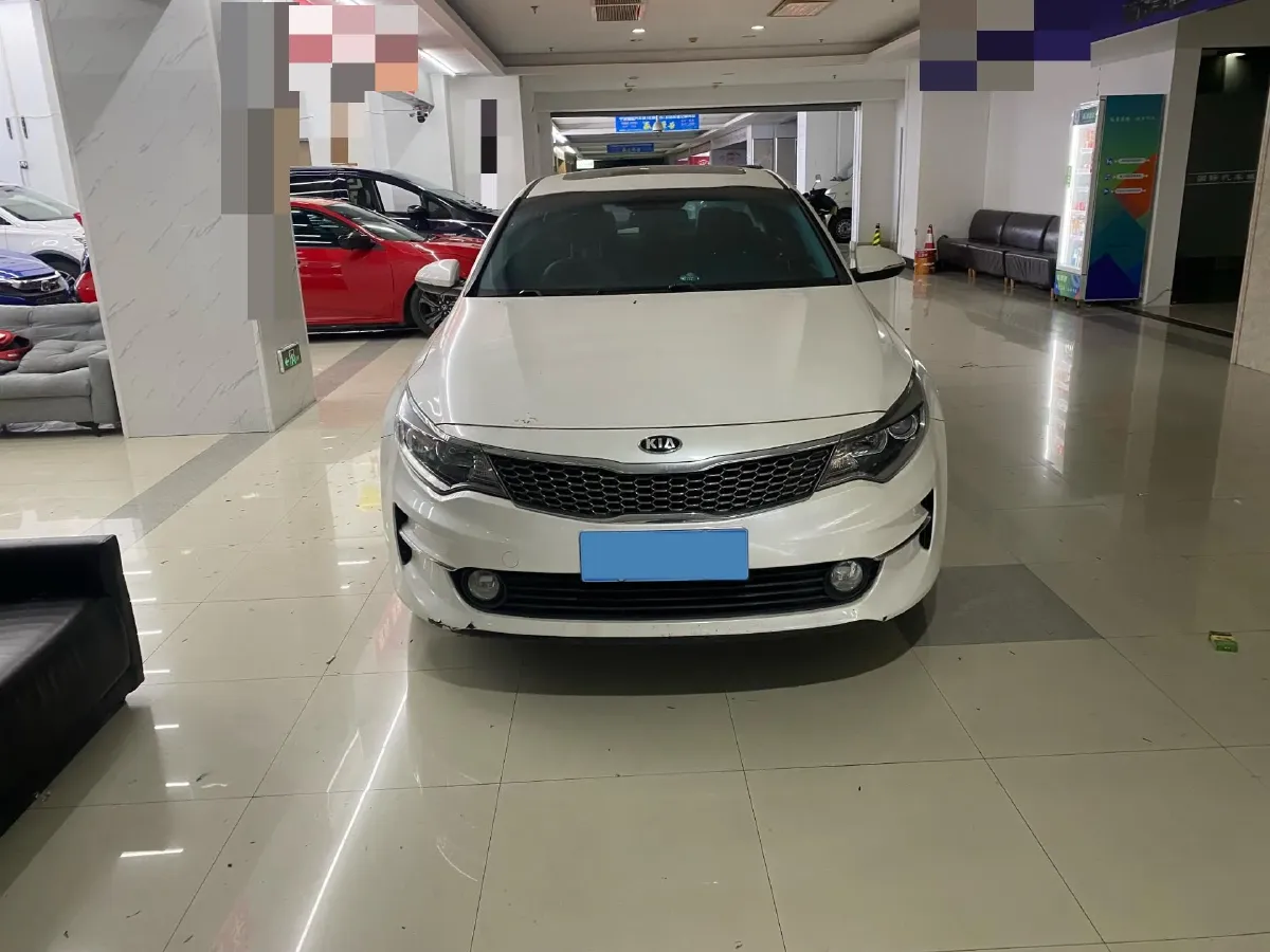 2016 Kia K5 2.0L 161HP L4 6AT,autocango,china used car exporter,china ev exporter,chinese used car exporter,chinese used ev exporter