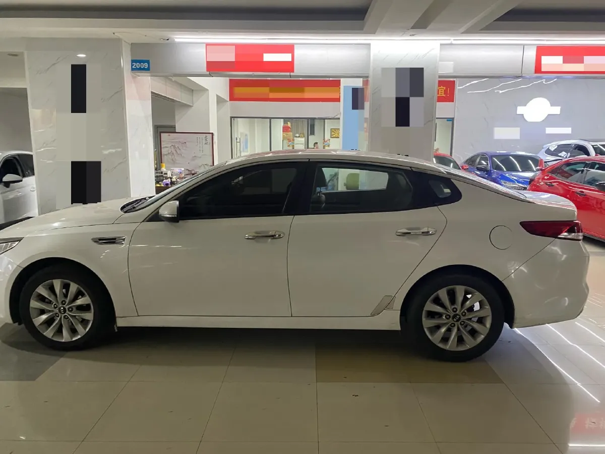 2016 Kia K5 2.0L 161HP L4 6AT,autocango,china used car exporter,china ev exporter,chinese used car exporter,chinese used ev exporter