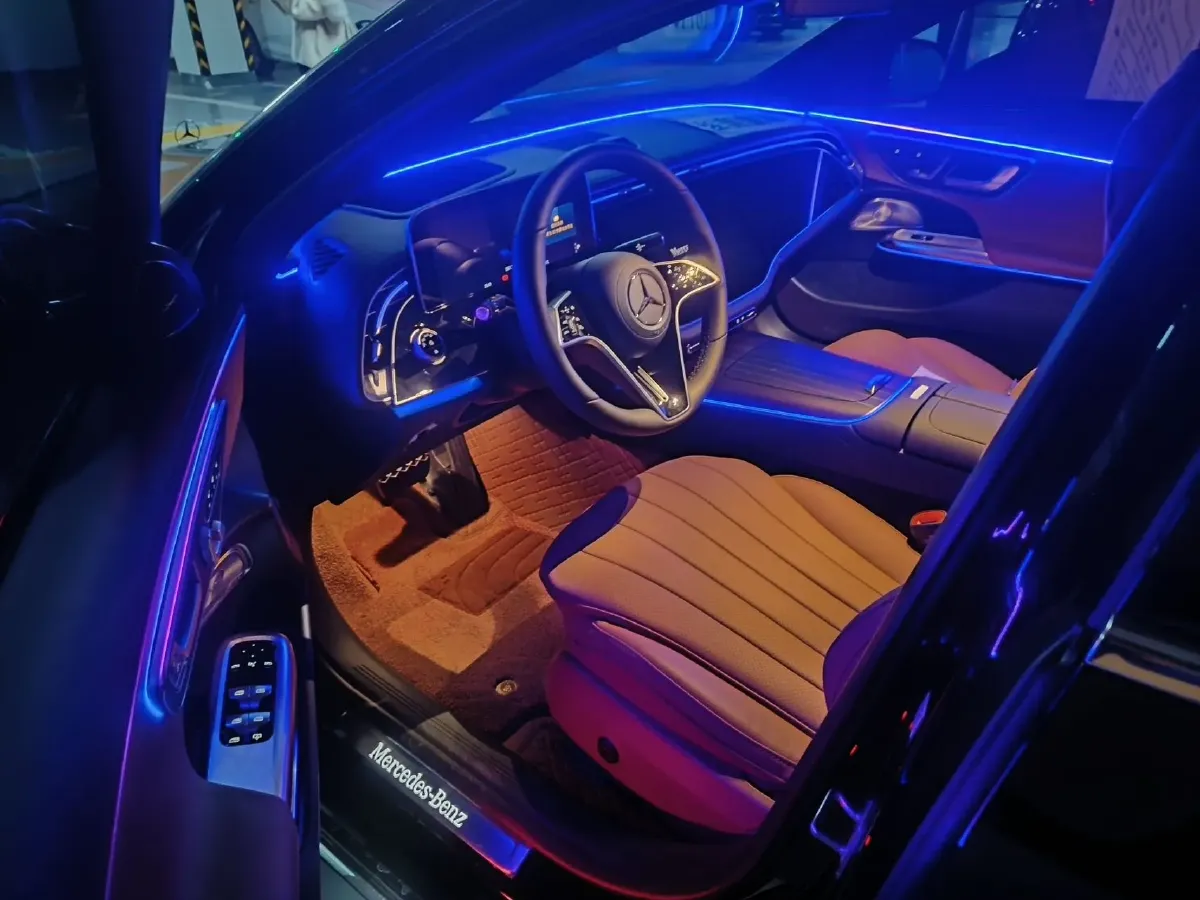 2025 Mercedes-Benz E Class 2.0T 258HP L4 9AT,autocango,china used car exporter,china ev exporter,chinese used car exporter,chinese used ev exporter