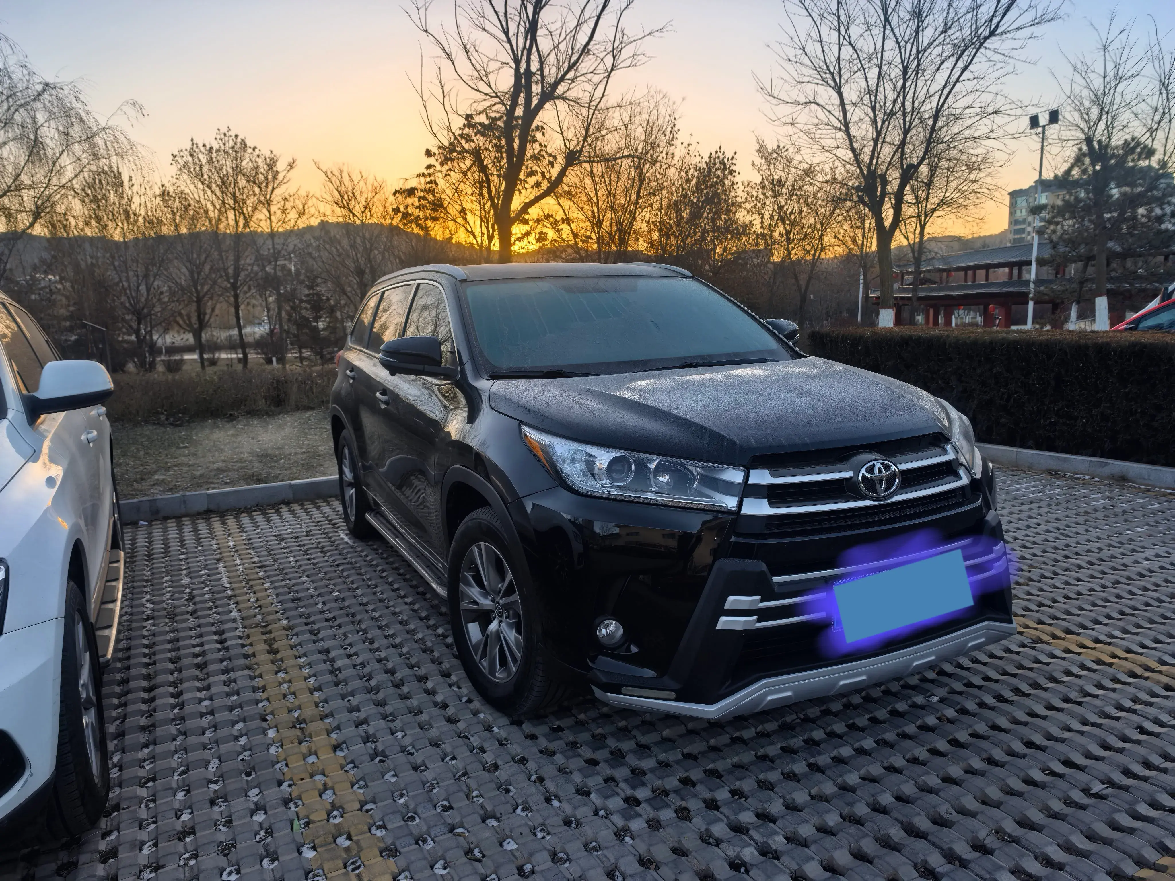 2021 TOYOTA HIGHLANDER thumbnail 2