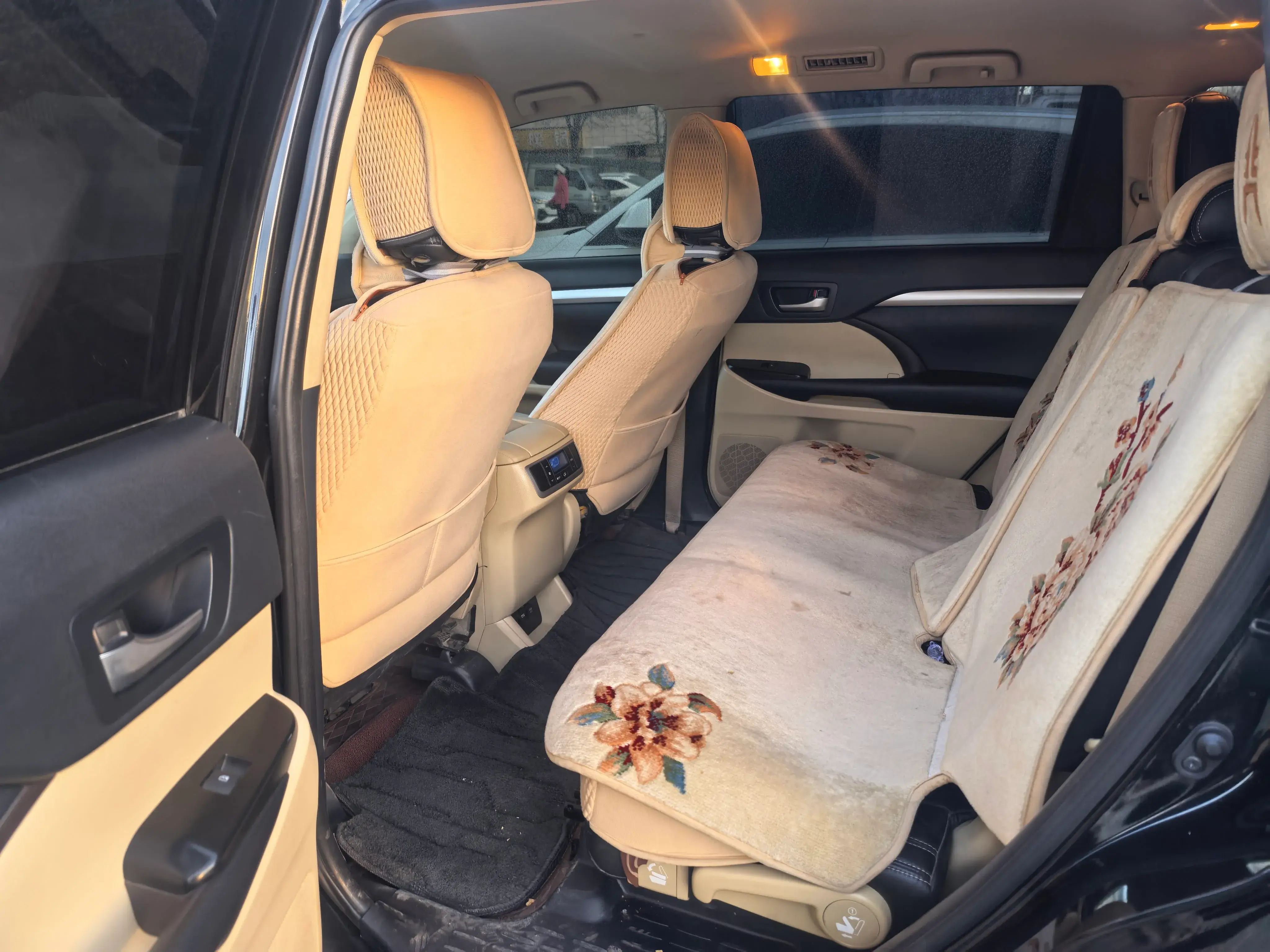 2021 TOYOTA HIGHLANDER thumbnail 4