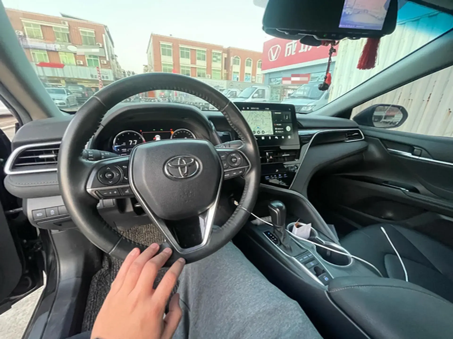 2021 TOYOTA CAMRY thumbnail 4
