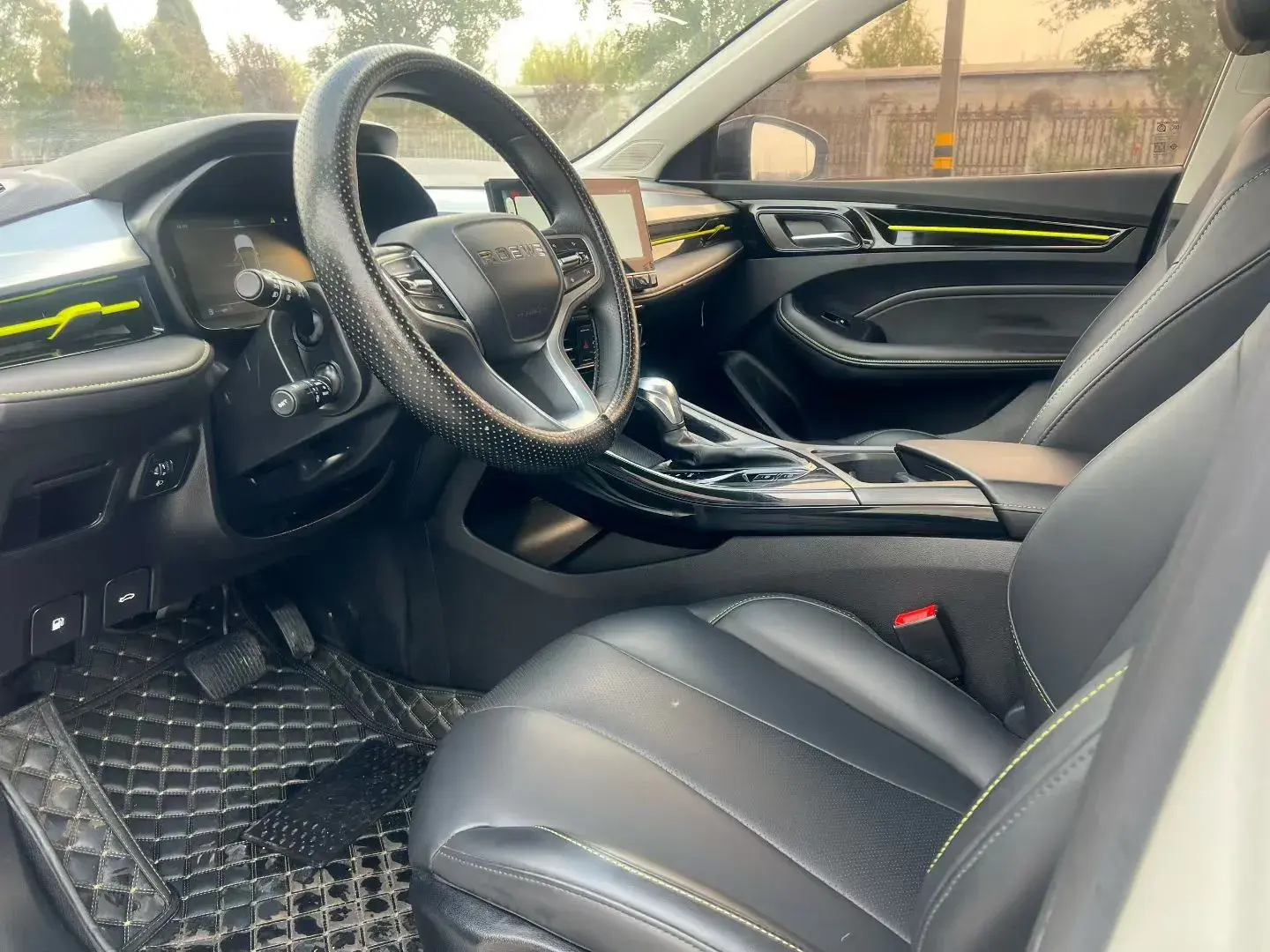 2021 ROEWE I5 thumbnail 4