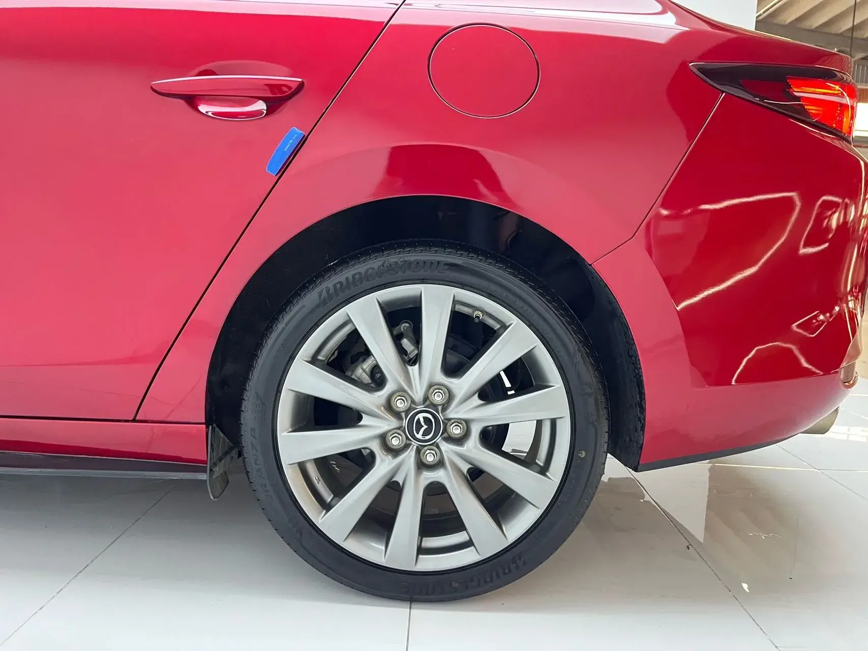 2022 MAZDA 3 thumbnail 2