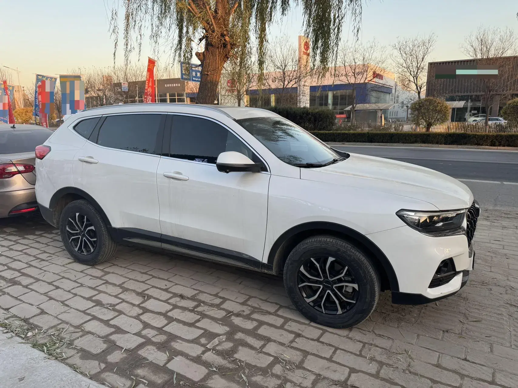 2023 HAVAL H6 thumbnail 3