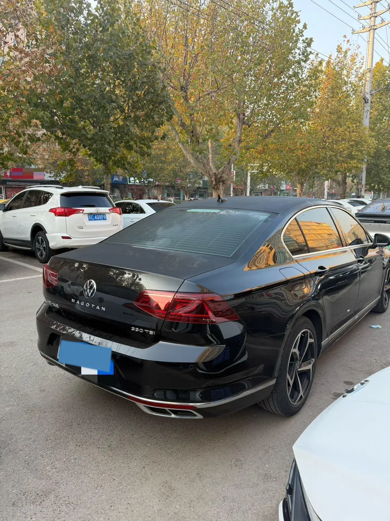 2023 VOLKSWAGEN MAGOTAN thumbnail 3