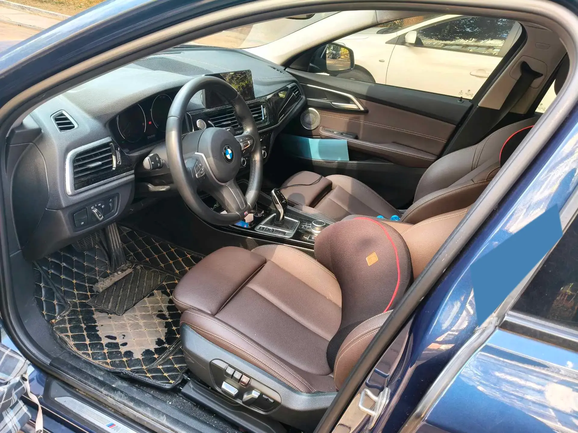 2021 BMW 1 thumbnail 3