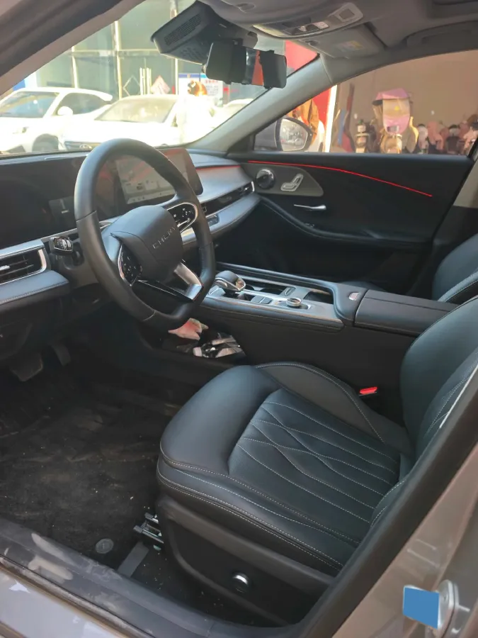 2025 Chery Arrizo 8 1.6T 197HP L4 7DCT,autocango,china used car exporter,china ev exporter,chinese used car exporter,chinese used ev exporter