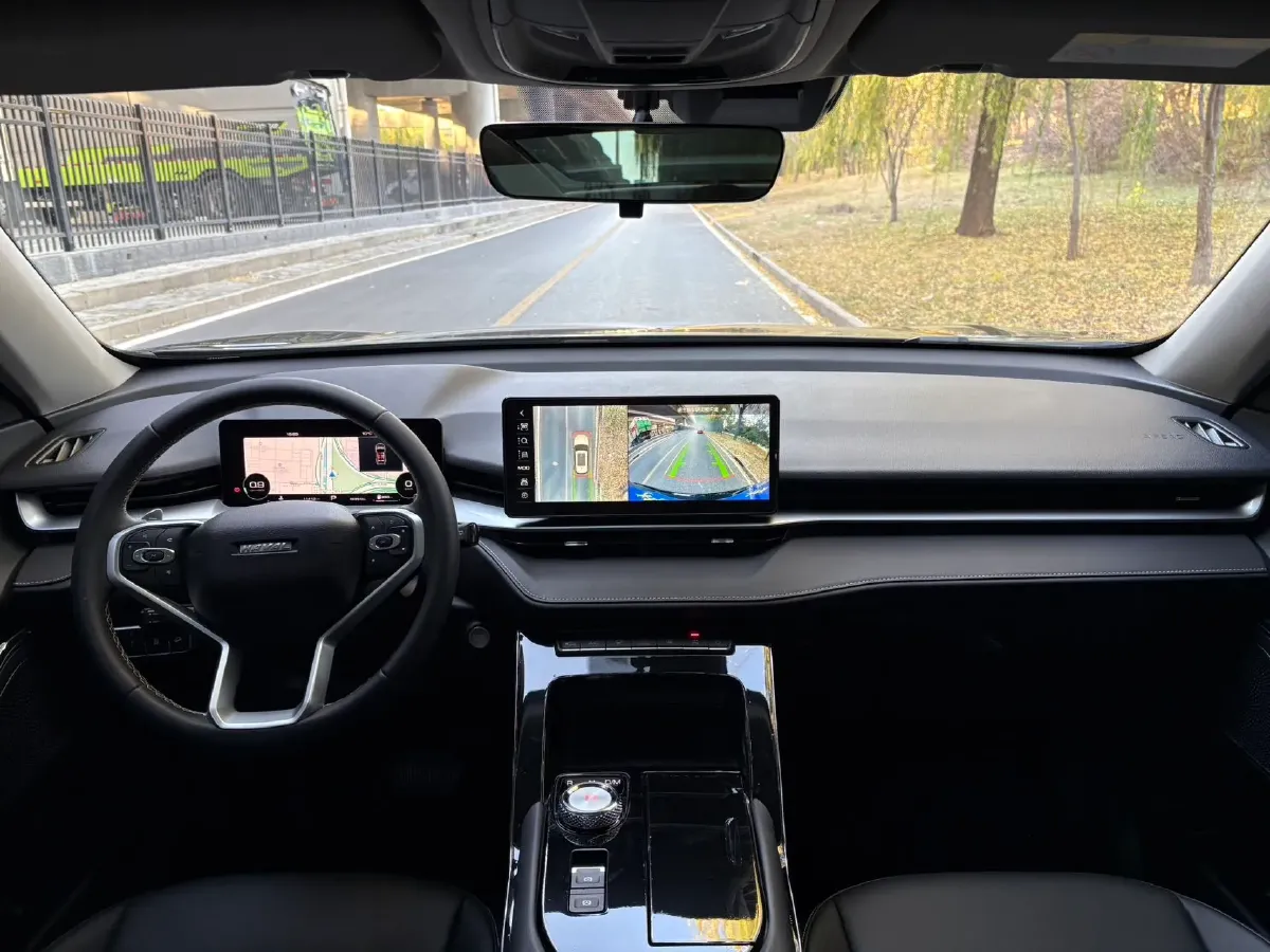 2022 Haval H6 1.5T 184HP L4 7DCT,autocango,china used car exporter,china ev exporter,chinese used car exporter,chinese used ev exporter