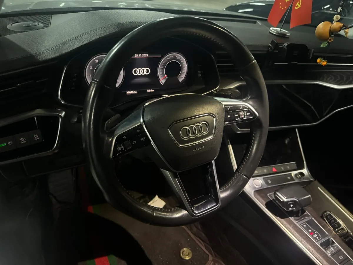 2019 Audi A6L 2.0T 224HP L4 7DCT,autocango,china used car exporter,china ev exporter,chinese used car exporter,chinese used ev exporter