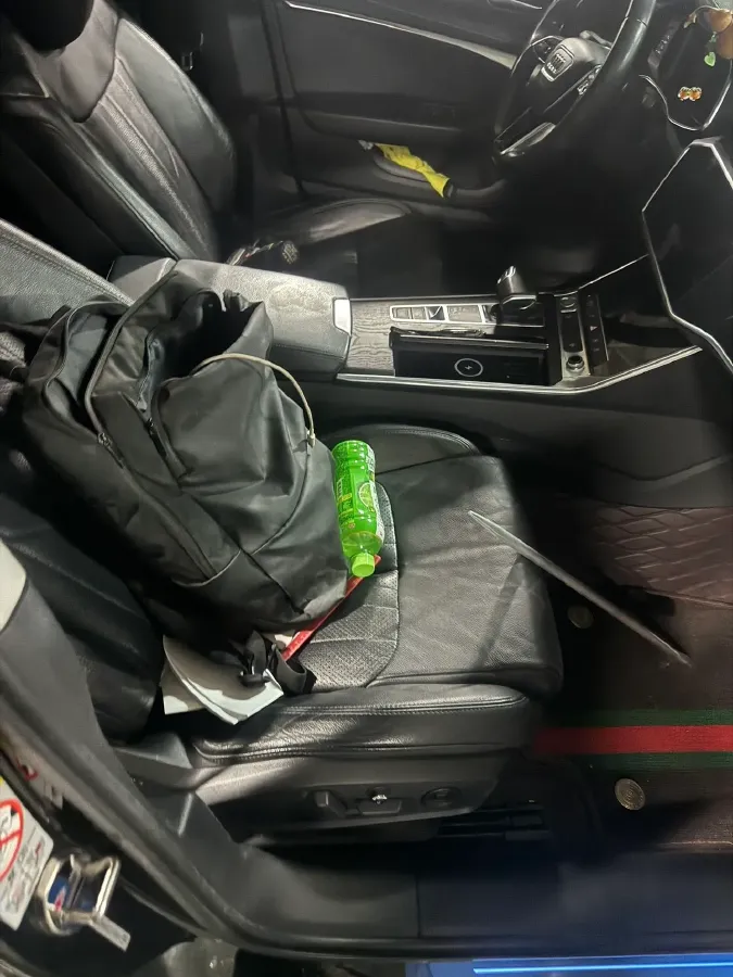 2019 Audi A6L 2.0T 224HP L4 7DCT,autocango,china used car exporter,china ev exporter,chinese used car exporter,chinese used ev exporter