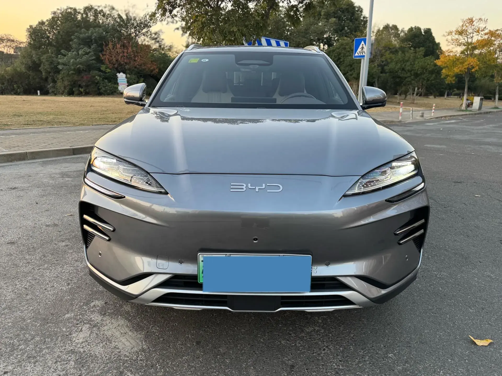 2025 BYD SONG thumbnail 2