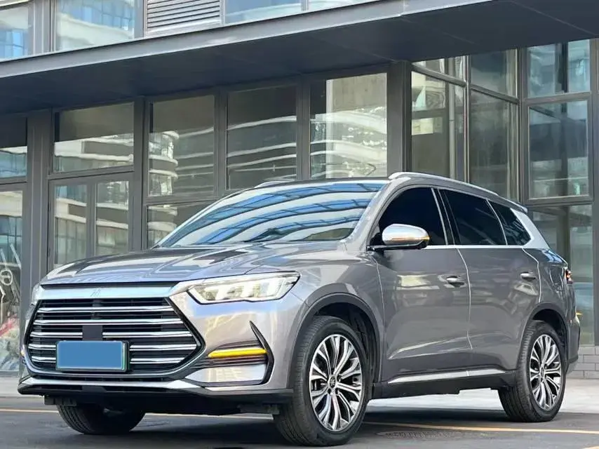 2022 BYD SONG view 1