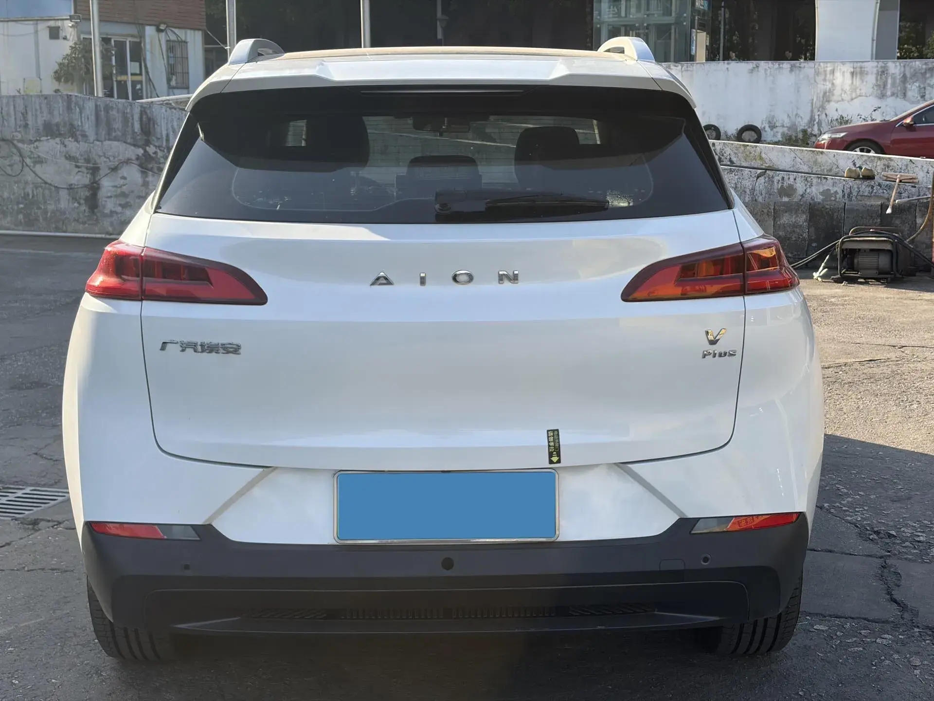 2021 AION V thumbnail 4