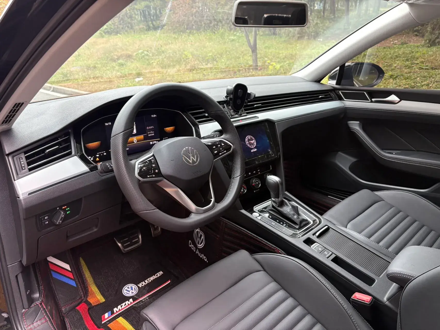 2023 VOLKSWAGEN MAGOTAN thumbnail 4