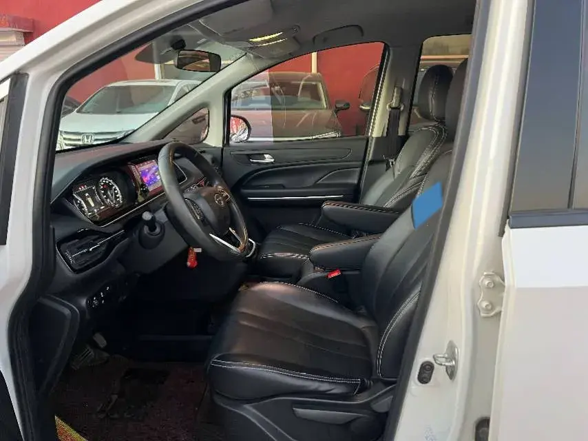 2021 GAC TRUMPCHI thumbnail 4