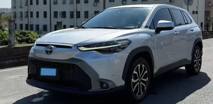 2023 TOYOTA FRONTLANDER view 1