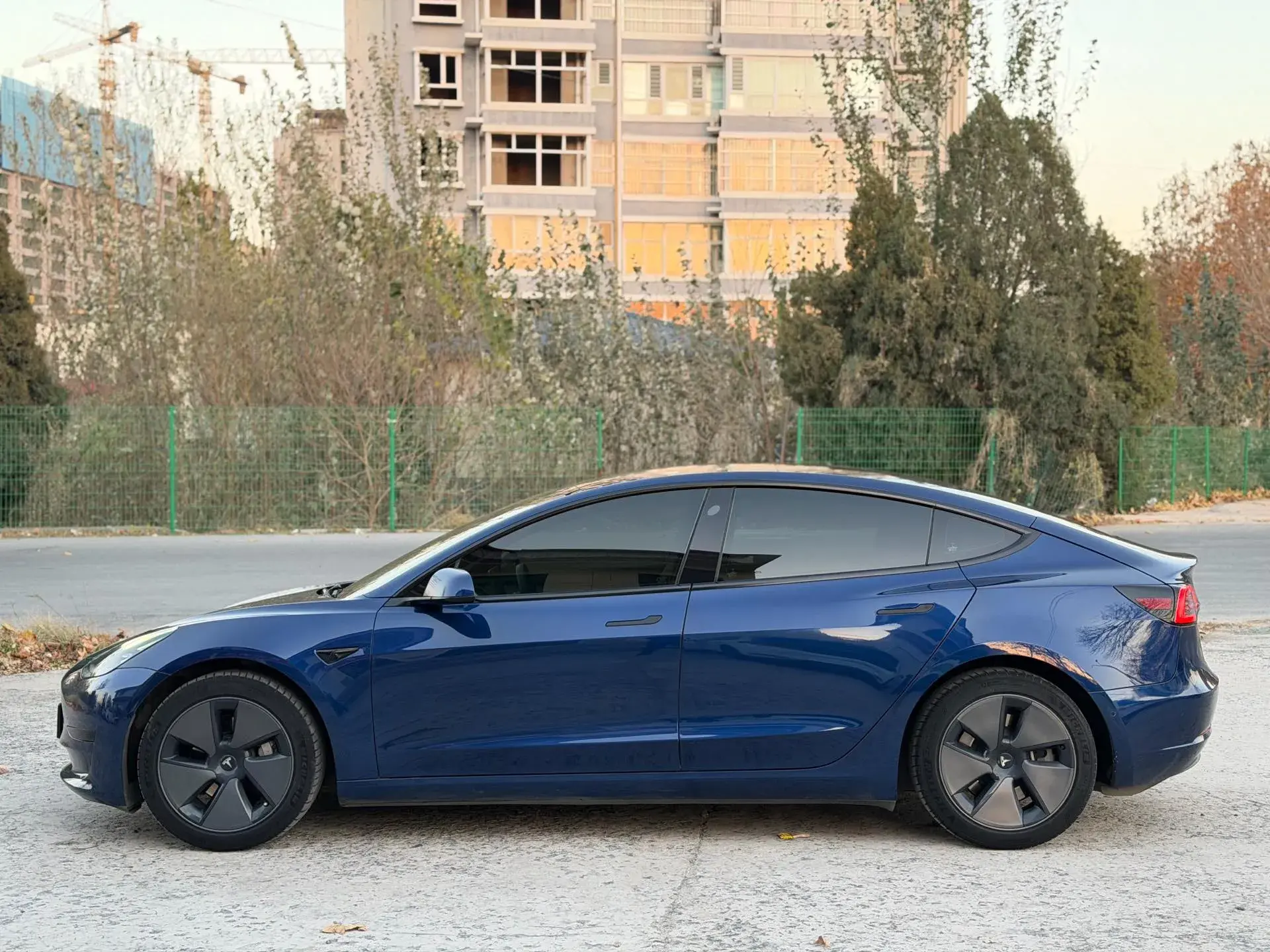 2020 TESLA MODEL thumbnail 4