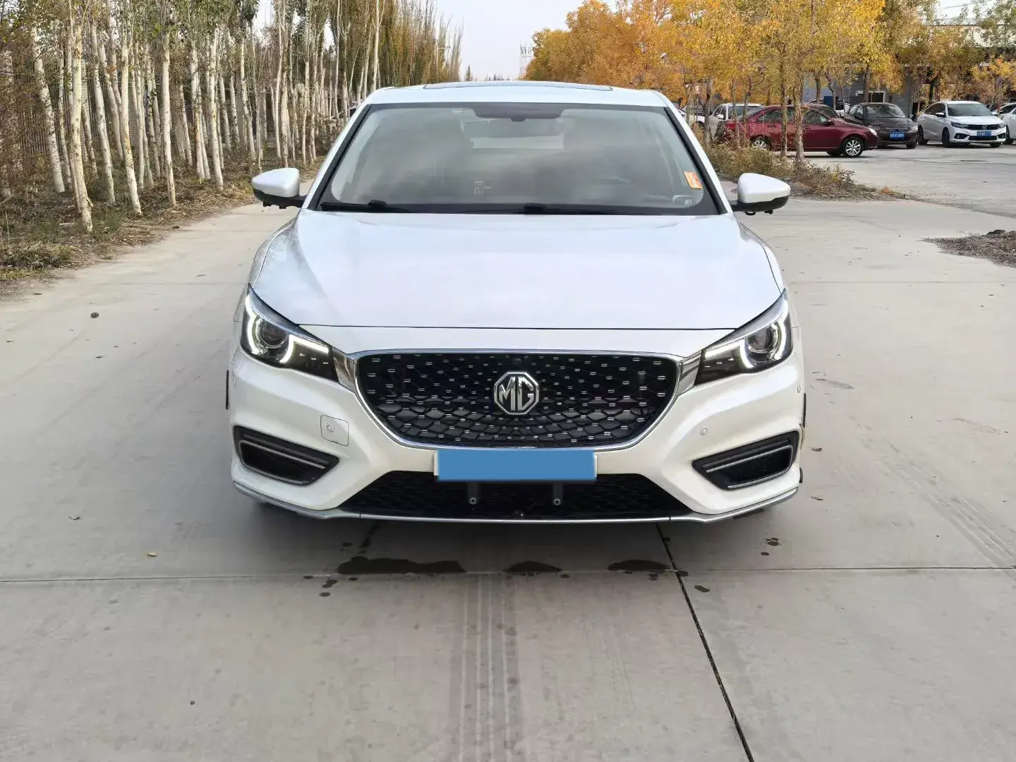 2019 LYNK&CO 01 thumbnail 2