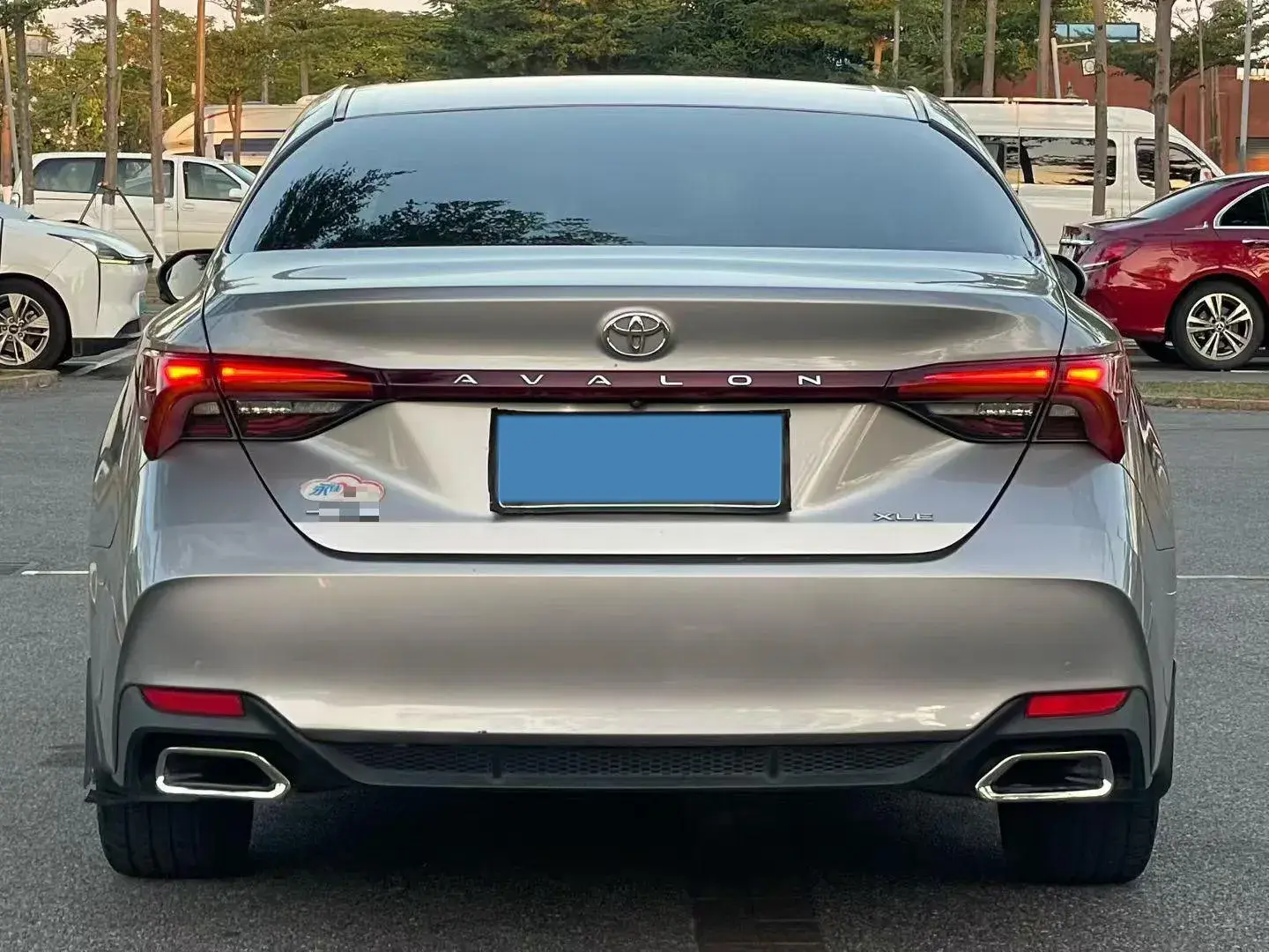 2019 TOYOTA AVALON thumbnail 4