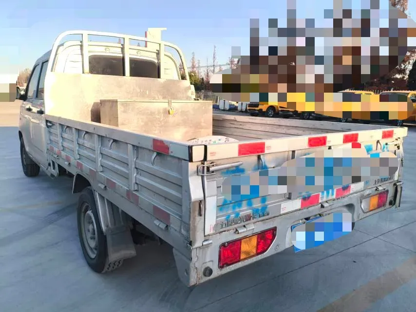 2021 WuLing RongGuang New Truck 1.5L 99HP L4 5MT,autocango,china used car exporter,china ev exporter,chinese used car exporter,chinese used ev exporter