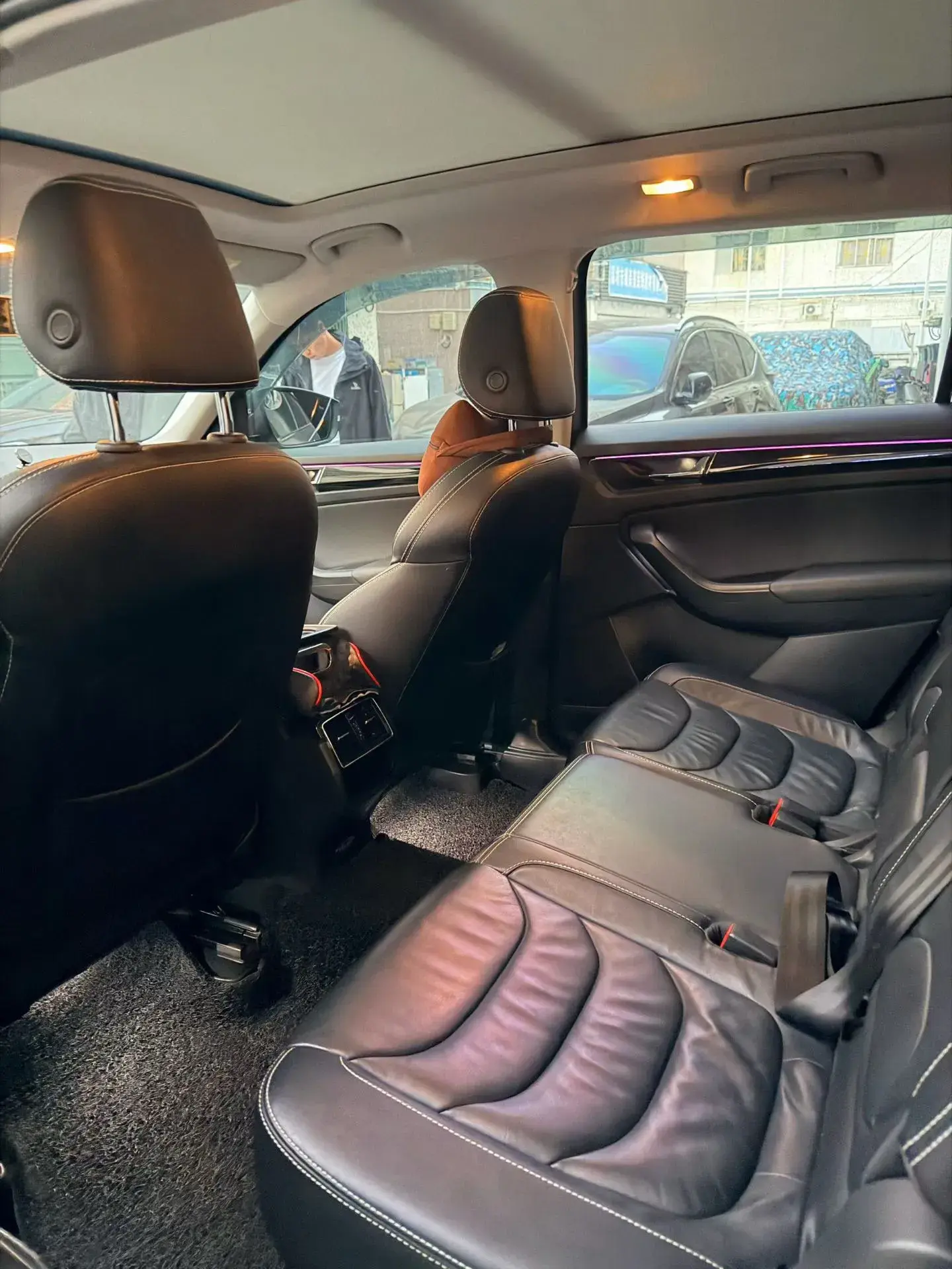 2019 SKODA KODIAK thumbnail 4