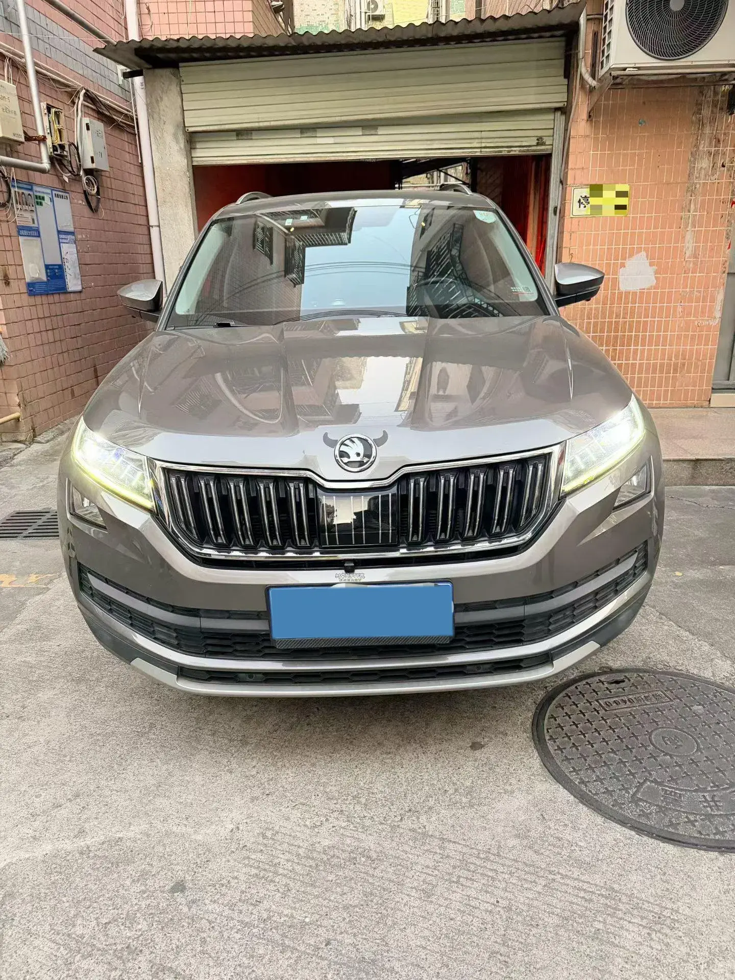 2019 SKODA KODIAK thumbnail 2