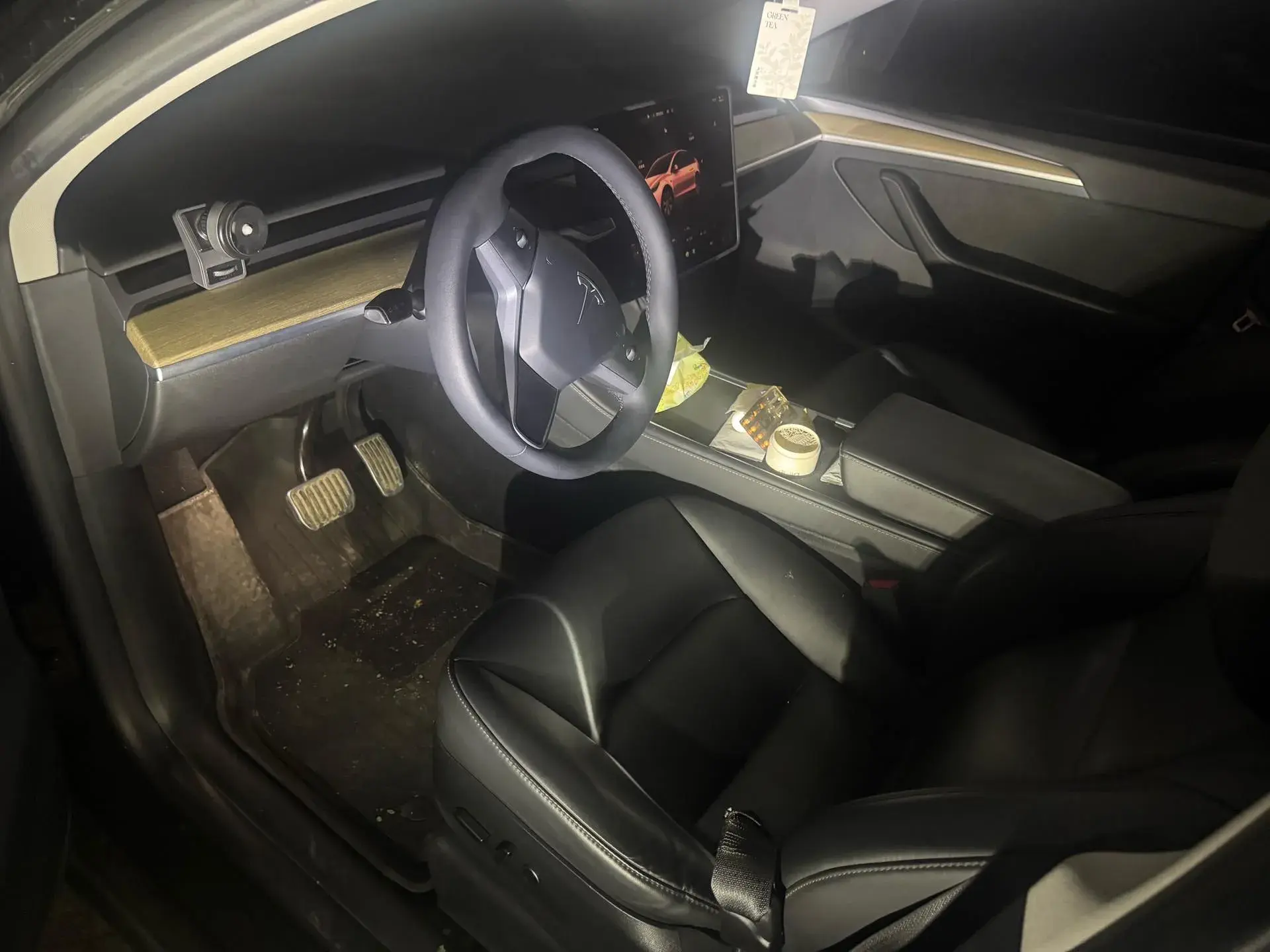 2022 TESLA MODEL thumbnail 2