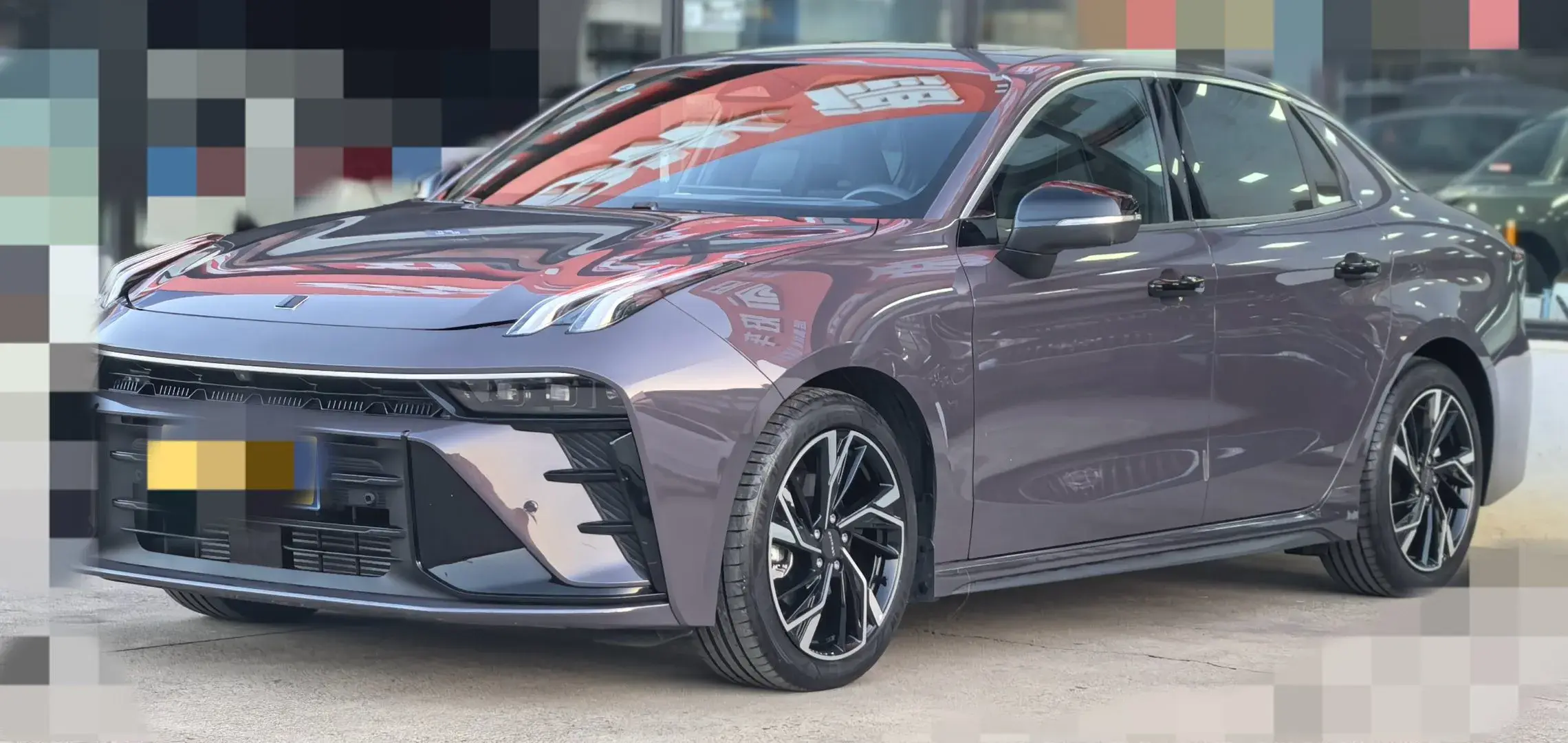 2025 LYNK&CO 03 view 1