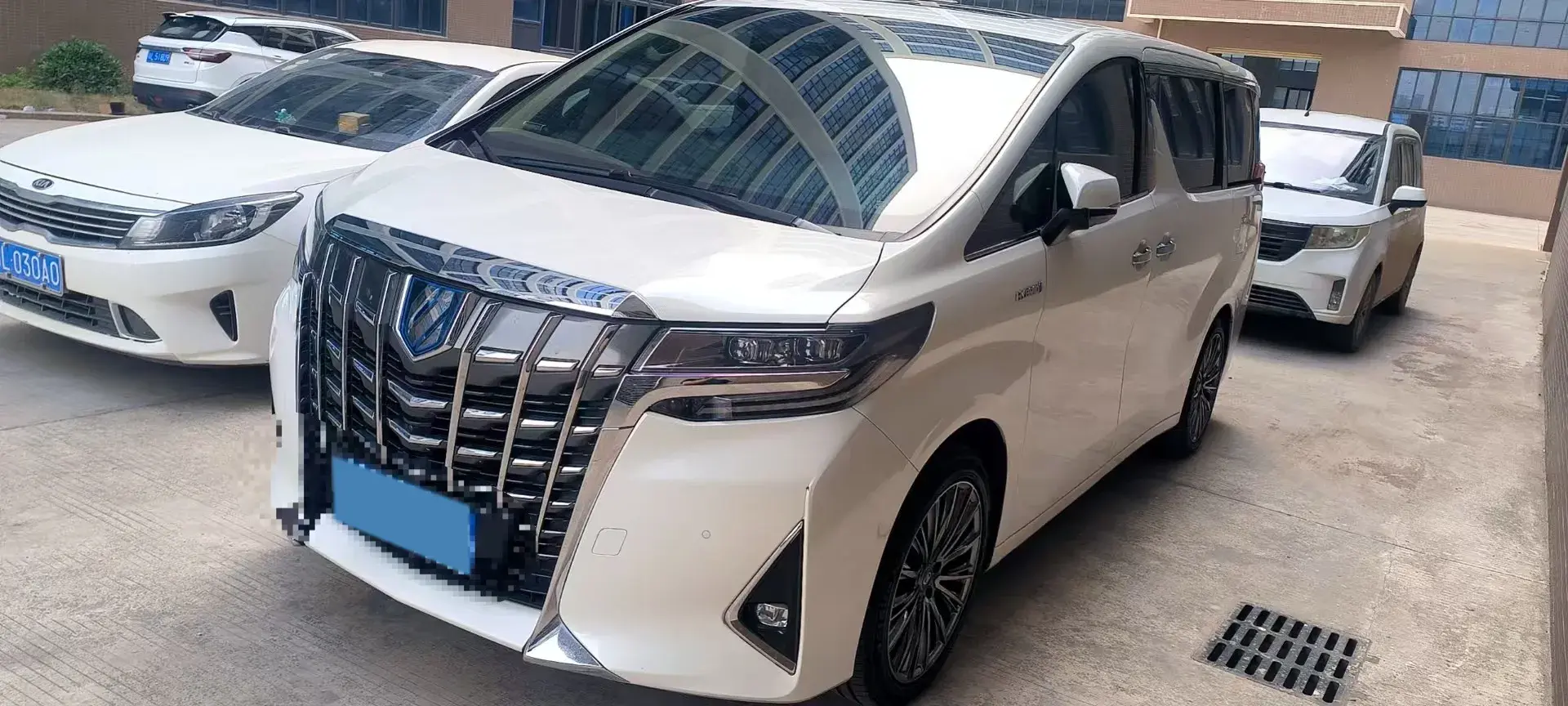 2021 TOYOTA ALPHARD view 1